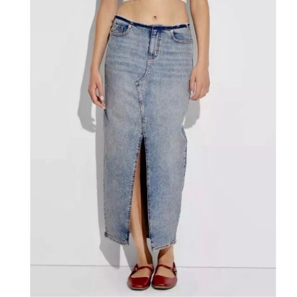 Wild Fable Light Blue Denim Low Rise Maxi Skirt Women’s Size 6